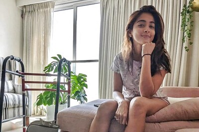 Pooja Hegde Assures Fans She is Recovering From Her Leg Injury