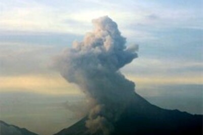 Indonesian volcano active again