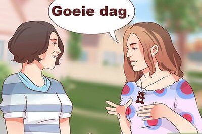 How to Greet People in Afrikaans