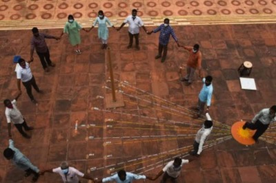 Zero Shadow Day in Mumbai: Images and Viral Videos Flood Twitter on This Rare Celestial Event