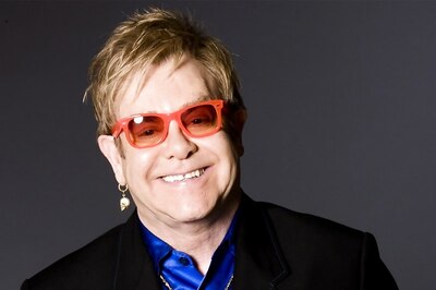 Elton John Once Wore a Diaper for a Las Vegas Gig