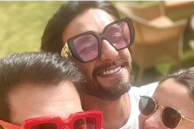 Alia Bhatt and Karan Johar Are 'Engulfed In a Rocky Hug' By Ranveer Singh | Check Picture