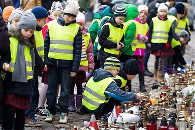 France says show must go on with call to go to concerts