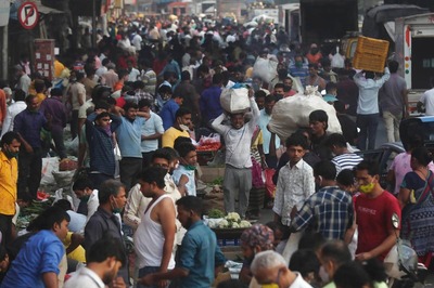 Hefty Fines, Masks & Social Distancing Again for Maharashtra as Govt Says No to Lockdown, Yes to Strict Covid-19 Measures