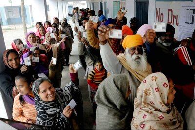 57.03% Turnout Recorded in Sixth Phase of UP Elections
