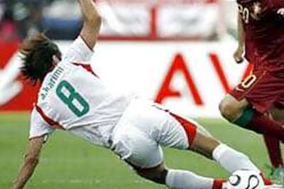 Iran's Karimi leads for Golden Shoe
