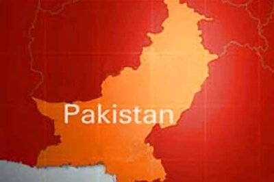 Pakistan: Series of bomb blasts kill 49, injure over 140