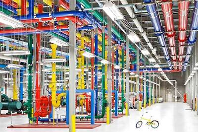 Google opens window into secretive data centres