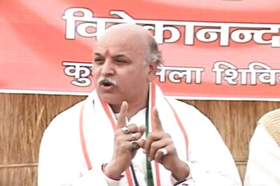 Debt-ridden farmers Can’t Even Pay Their Power Dues in MP, Says Pravin Togadia