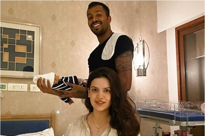 Here's an Adorable Family Pic of Hardik Pandya and Natasa Stankovic with Newborn Baby