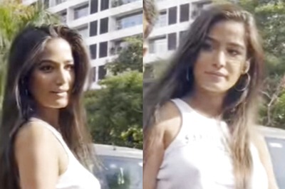 Poonam Pandey Comes Under Attack From Trolls For Her Latest Look