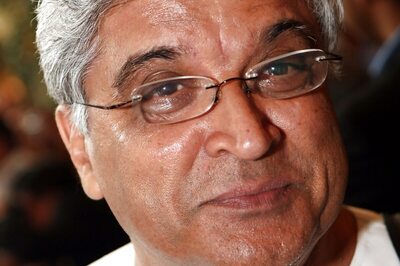 'Funny, Frank': Javed Akhtar Lauded After Opening Up About His Long Phase of Alcoholism