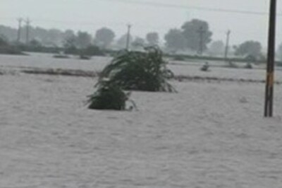 Flood alert in Gujarat, evacuation begins