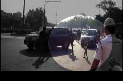 PM Modi Breaks Security Protocol to Meet 4-year-old Fan