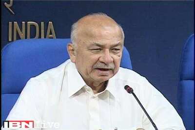 Consensus needed on setting up a NCTC, says Shinde