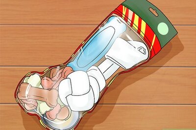 How to Fill a Dog's Stocking for Christmas