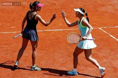Peng Shuai-Hsieh Su-wei win French Open women's doubles