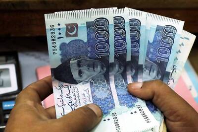 Pakistan Economic Crisis Deepens as Oil, Ghee Prices Soar to Record Highs; What's Next?