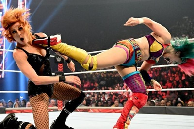 WWE RAW Results: Asuka Beats Becky Lynch after Naomi and Sasha Banks Walk Out