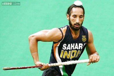 Unfit Sardar Singh ruled out of Asia Cup opener against Oman
