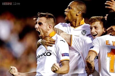 Valencia seal historic win to reach Europa League semi-finals