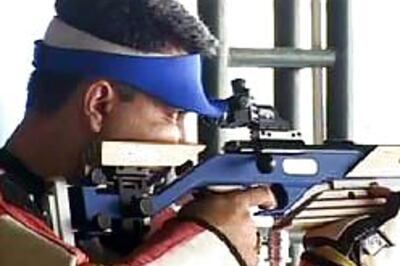 Rajyavardhan  shoots C'wealth gold