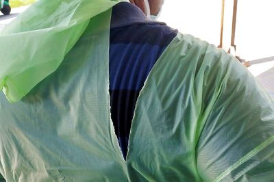 Hospitals Practising ‘Untouchability’, Gave Us Used Gowns & Cut Pay, Say Health Workers on Covid-19 Duty