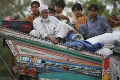 Under US pressure Pak steps up offensive against Taliban