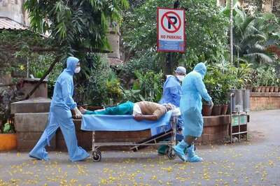 After Anonymous Tip, 17 Bodies Found at Nursing Home Hit by Coronavirus