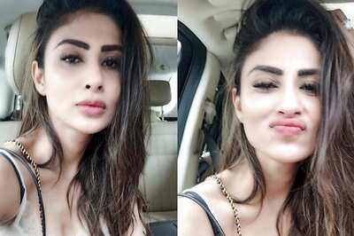 Fans Call Mouni Roy 'Natural Bong Beauty' After She Drops Gorgeous Selfies From Her Outing; Check It Out
