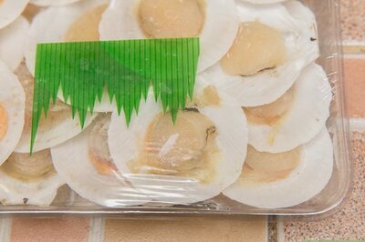 How to Clean Scallops
