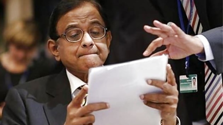 Miffed Chidambaram widens rift with RBI
