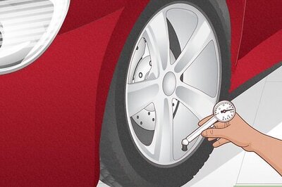 How to Fix a Service (SVC) Tire Monitor Warning Light