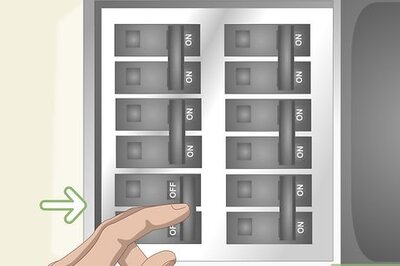 How to Change a Ceiling Light