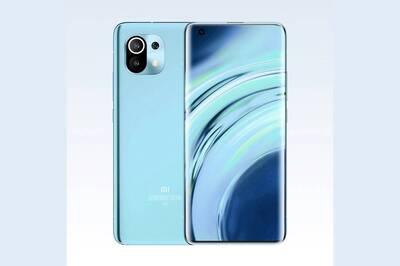 Xiaomi Mi 11 Render Shows Curved Hole-Punch Display, Triple Rear Cameras