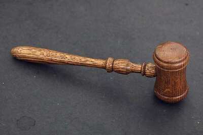 Saudi man gets 10 years, 2,000 lashes over atheist tweets