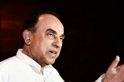 Sonia Liable to Clear Dues of Kerala Contractor, Says Swamy