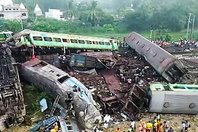 Reliance Foundation Announces 10-Point Relief Measures for Odisha Train Accident Hit