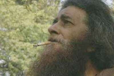 Painter Manjit Bawa in Apollo ICU