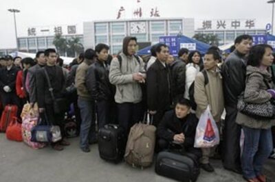Travel agencies suspend trips to riot-hit Xinjiang