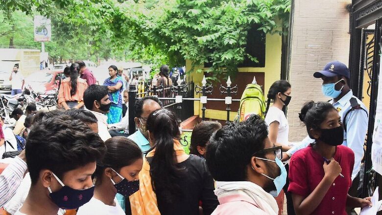 Twitter Says #BanNEET, Know Reasons Behind Demand for Cancellation of Medical Entrance