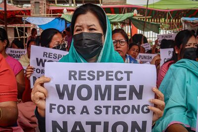 Opinion | ‘HE’ is Incomplete Without ‘SHE’