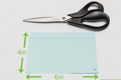 How to Make Tulle Pom Poms