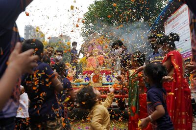 'No God Says Gather in Large Numbers to Prove Faith': Harsh Vardhan's Advice Ahead of Festive Season