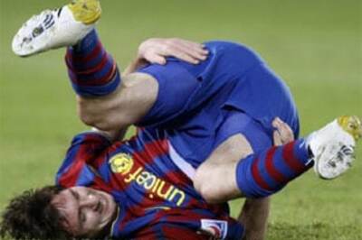 Messi scores as Barca reach Club World Cup final