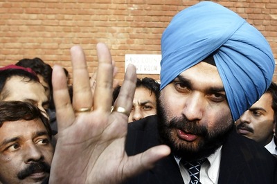 Sidhu Visits Pakistan High Commission, Says 'Have Sought Clearance for Imran Khan's Oath Ceremony'