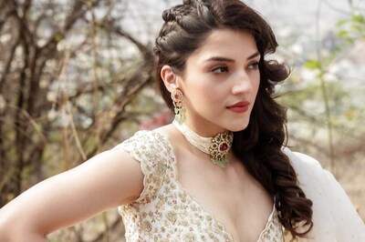Actress Mehreen Pirzada Flaunts Her Beauty in Lehenga, Photos Go Viral