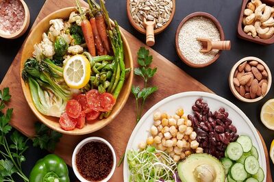 Opinion | Why We Should Not Siphon the Sacredness Out of Our Plate