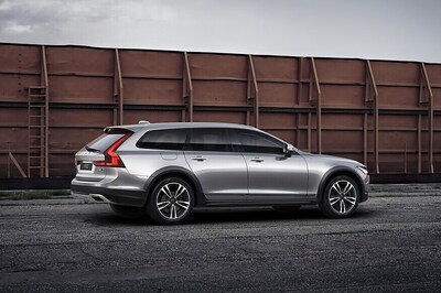 Volvo V90 Cross Country to Get Performance Boost From Polestar