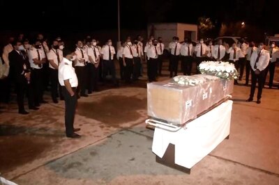 'He is Overjoyed Wherever He is Today': Wife of Co-pilot Who Died in Kozhikode Crash Gives Birth to Boy